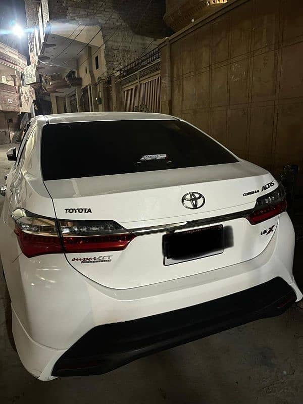 Toyota Corolla Altis 2022 5