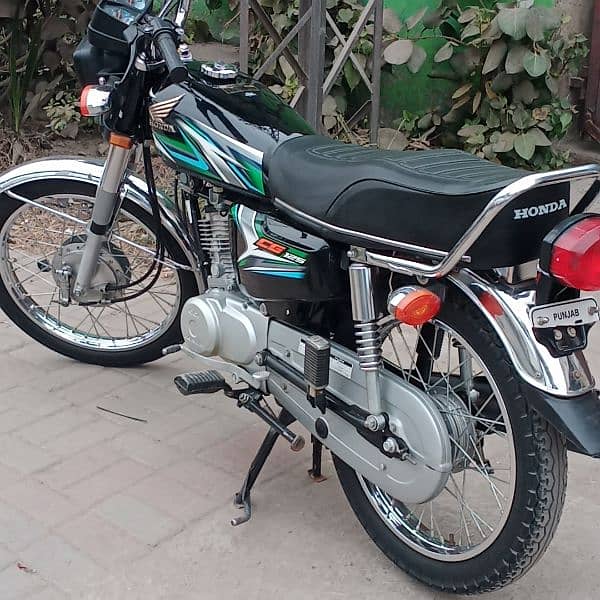 Honda 125 2023 model totally janiyan 6