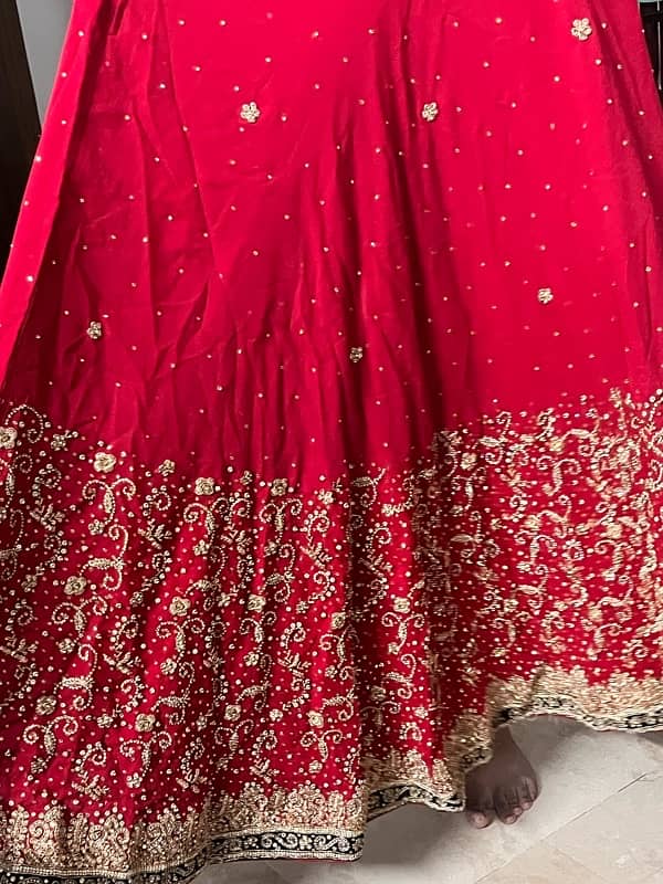 bridal dress for sale in new condition 7