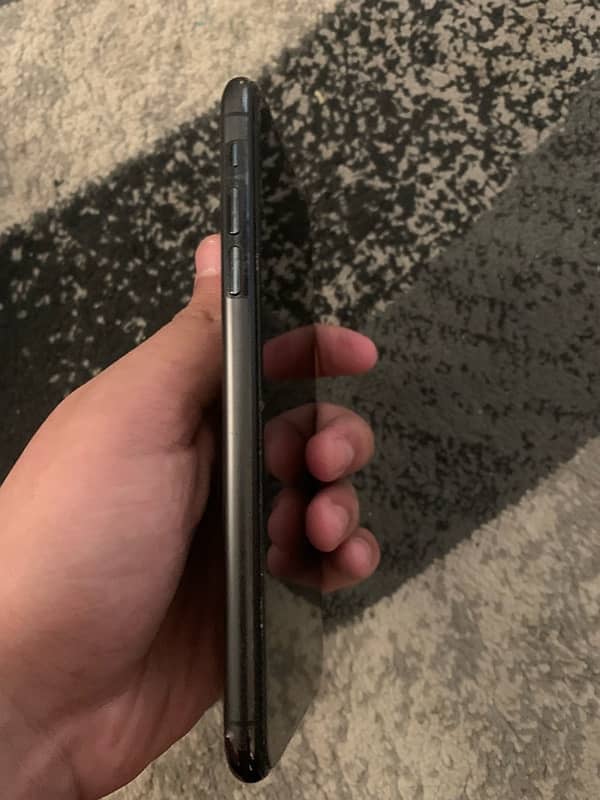 iPhone 11promax nonpta (FU) 2