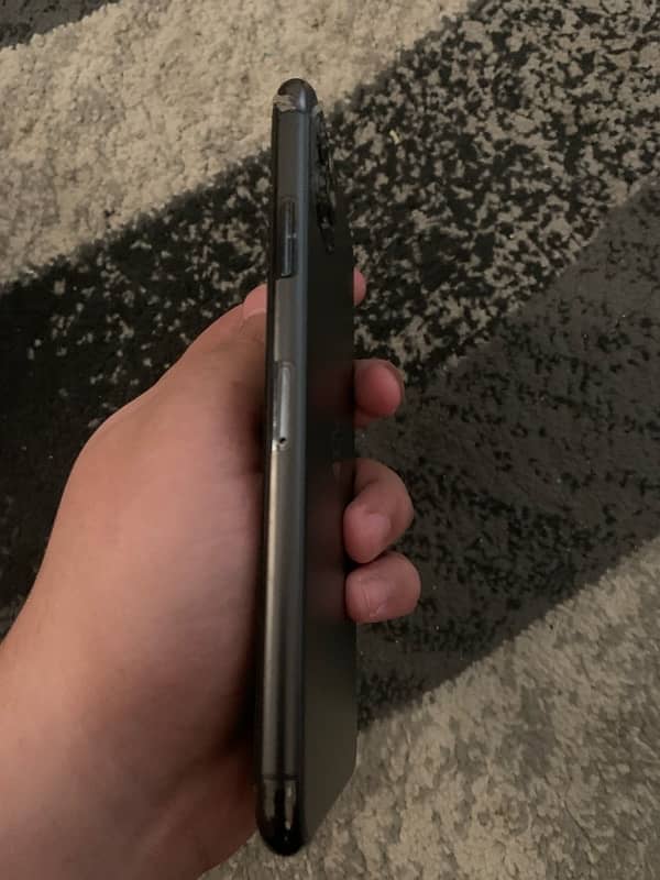 iPhone 11promax nonpta (FU) 4