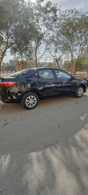 Toyota Corolla GLI 2015 auto 8