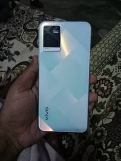 Vivo y21