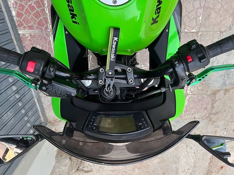 Kawasaki Ninja 400R Japanese 12