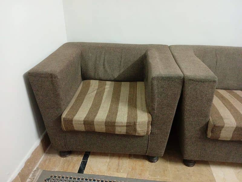 4 seatercomfortable sofa (2seater, 1,1 seater) 3