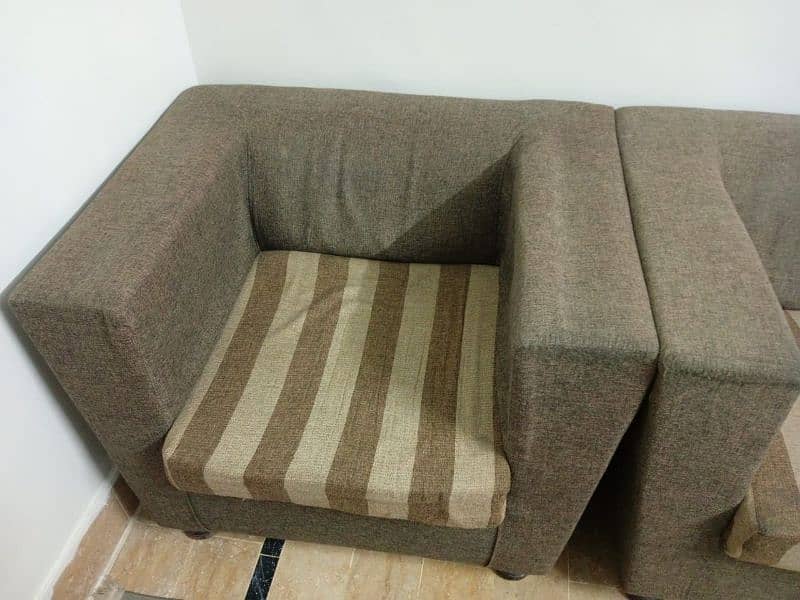 4 seatercomfortable sofa (2seater, 1,1 seater) 4