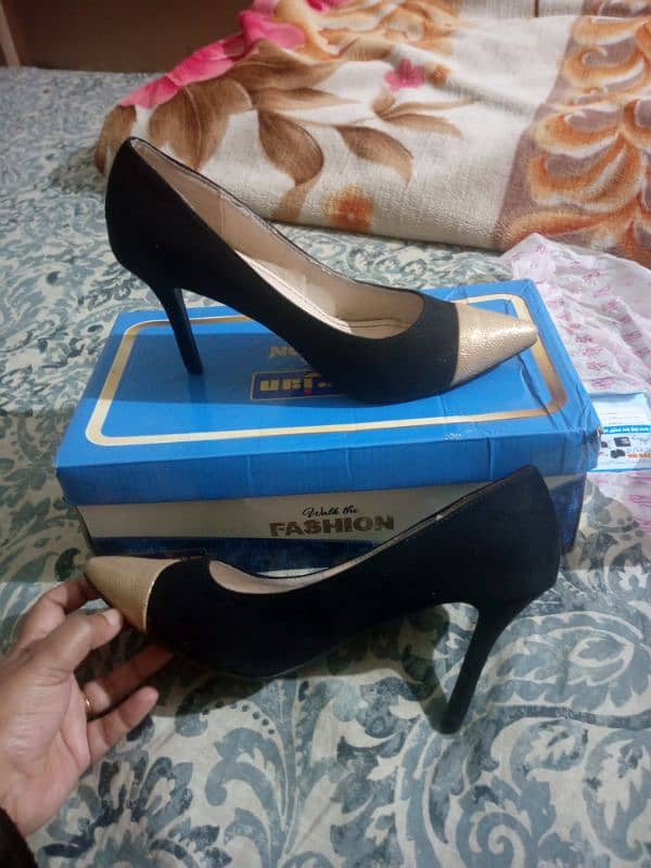 lady heel shoes 2