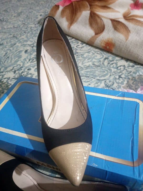 lady heel shoes 3