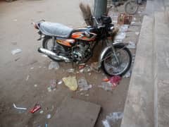 I am selling Honda 125