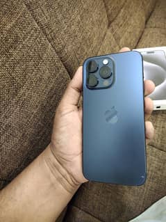 iphone 15 Pro Max factory unlocked LLA