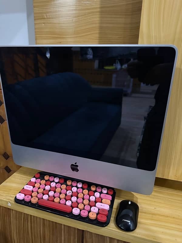 Apple iMac system 2