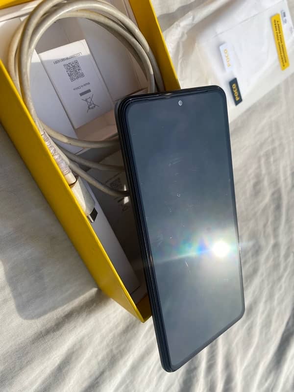 POCO F3  256 GB / 8GB 1