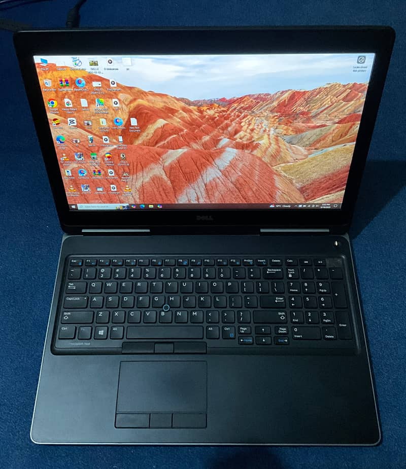 Core i7 6th Gen 6820HQ CPU 2.70Ghz 16GB Ram 4GB Graphic Card 256GB SSD 2