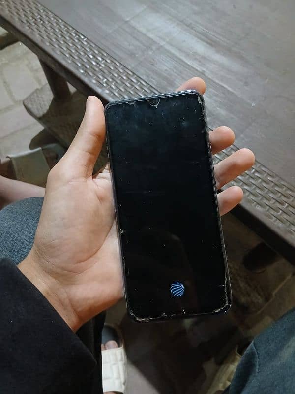 Vivov21e 3