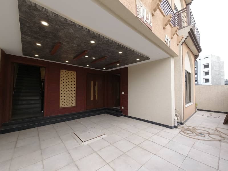 Ideal Prime Location House In Rawalpindi Available For Rs. 26500000 0