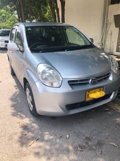 Daihatsu Boon 2011