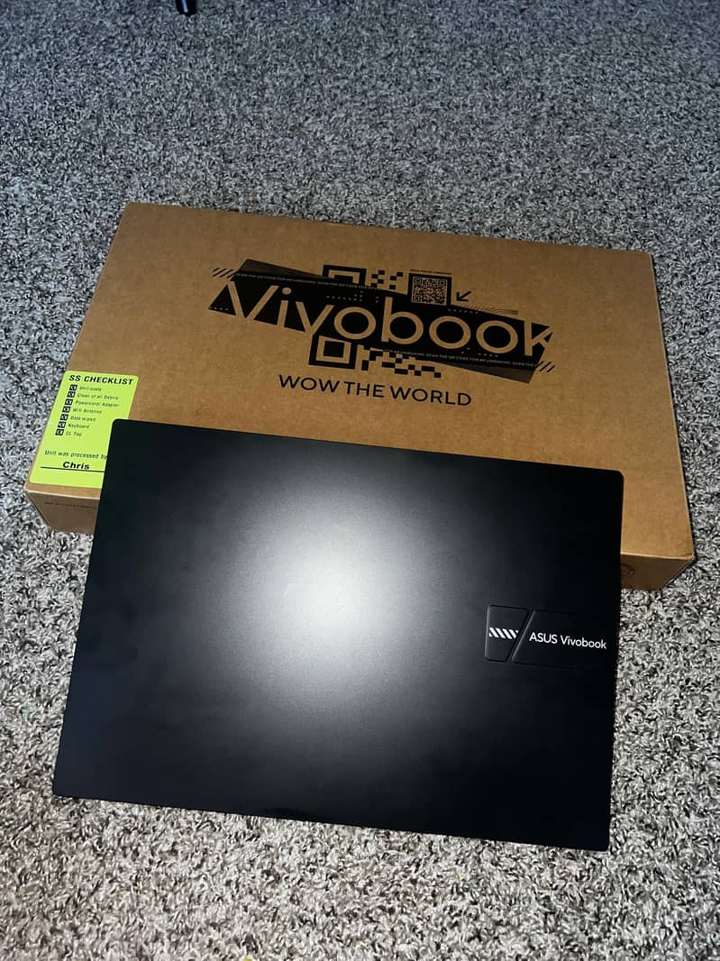 ASUS Vivobook 16 intel Core i9 13900H 10