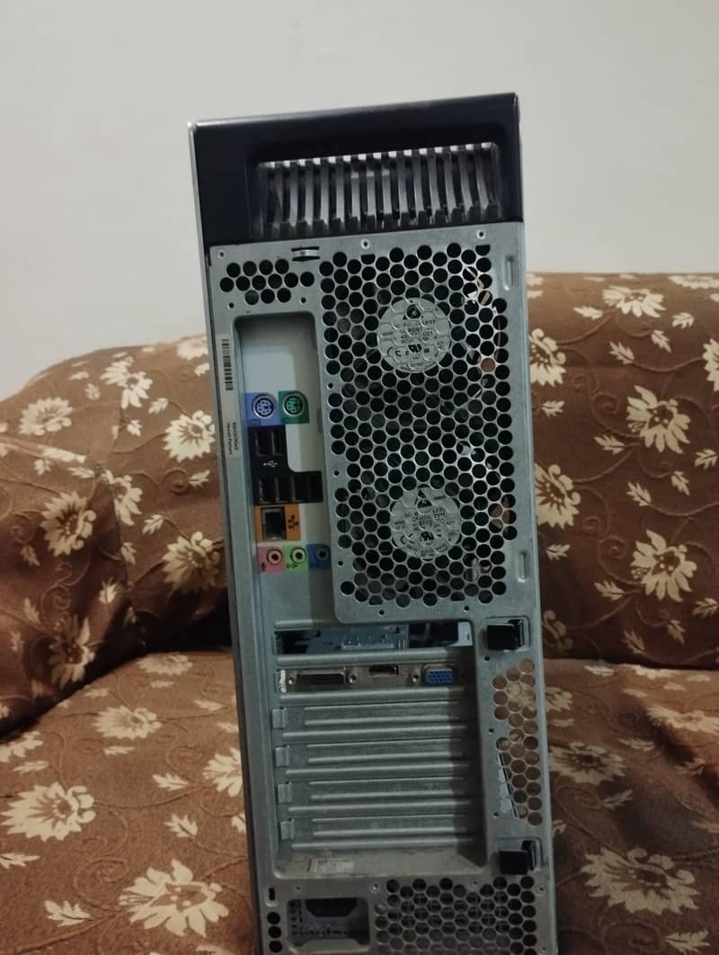 HP Z600 workstation 2