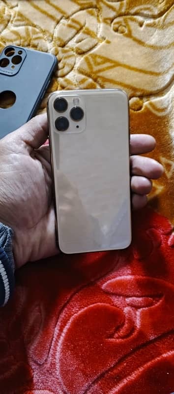 iphone 11 pro water pack64gb non pta jv sim time 1 month working 2