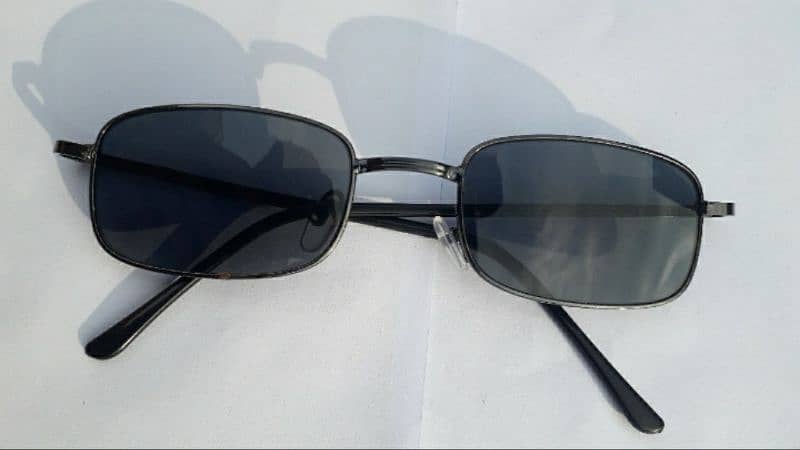 Sunglasses for boys in black color 1