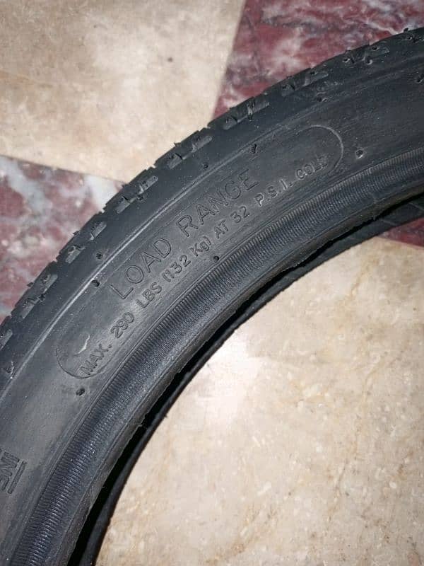 CD 70 bike tyre & tube 2