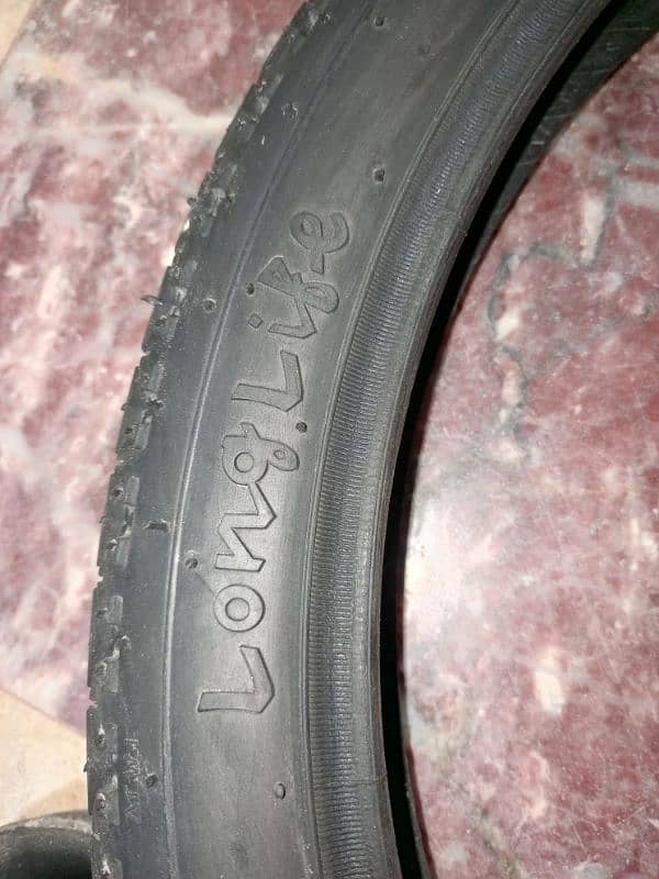 CD 70 bike tyre & tube 7