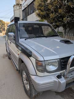 Mitsubishi Pajero 1994