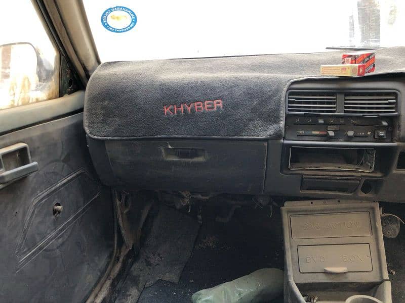 Suzuki Khyber 1992 2