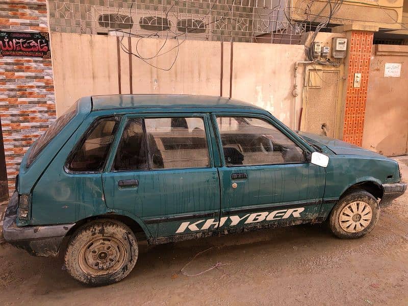 Suzuki Khyber 1992 3