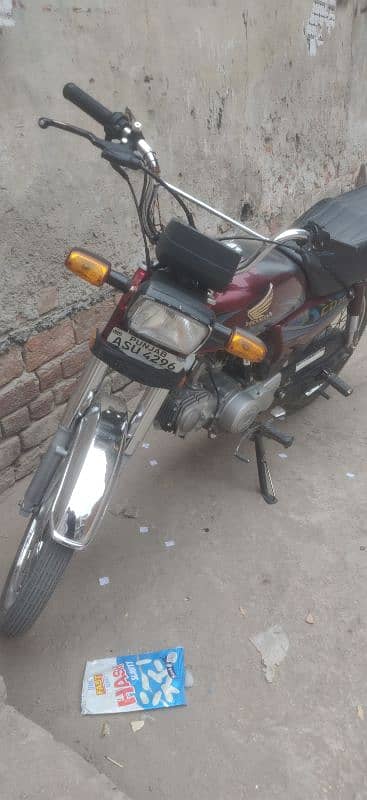 Honda cd 70 24 model total genuine 0