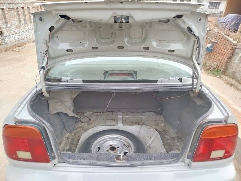 Suzuki Baleno 2000 5