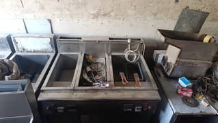 Food master frier ready to use rs 80k 3basket with sizzling .