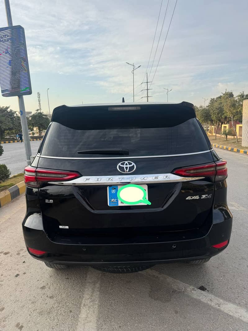 Toyota Fortuner Sigma 2022 13