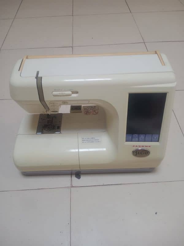 Janome 9500 Embroidery Machine For Sale 1