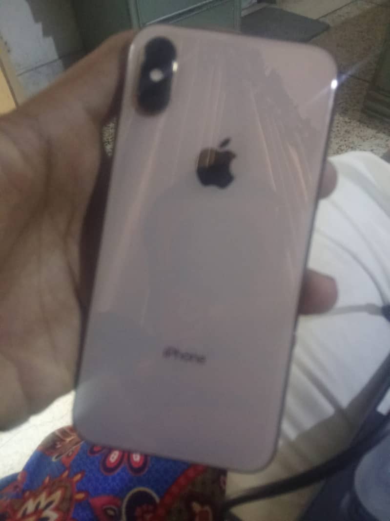 Apple iPhone XS 0