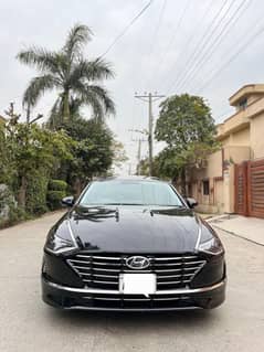 Hyundai Sonata (2.5)