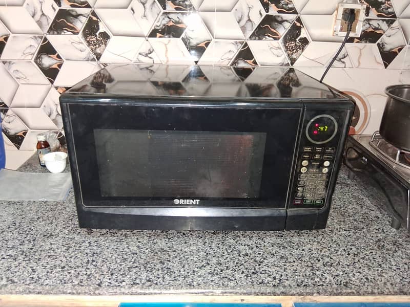 Microwave Oven Orient 20 Ltr. good working condition for Sale 0