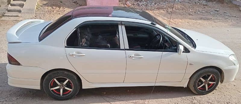 Mitsubishi Lancer 2008 5
