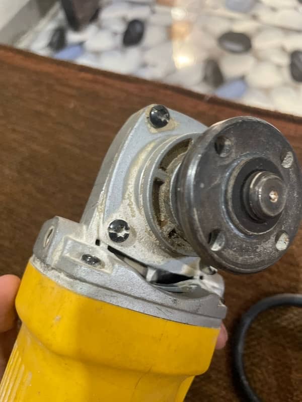 Dewalt angle grinder in good condition 1