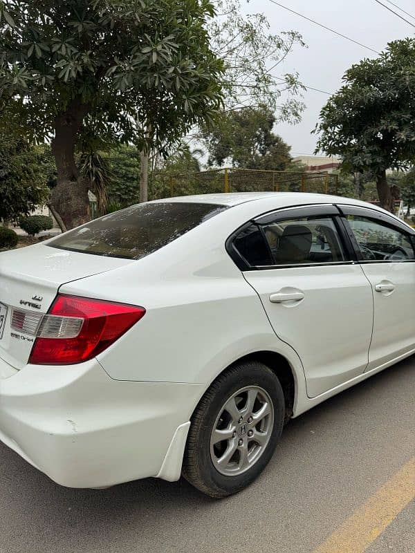 Honda Civic VTi Oriel 2013 mannual sunroof 5