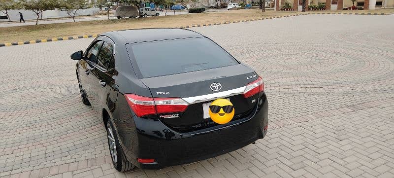 Toyota Corolla GLI 2016 Automatic Transmission 1