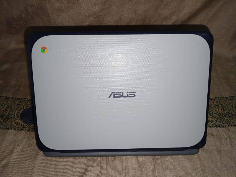 ASUS Chromebook Just In 9,999/- Limit Stock 1