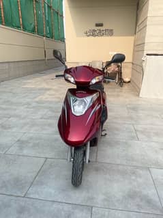 United scooty 100cc