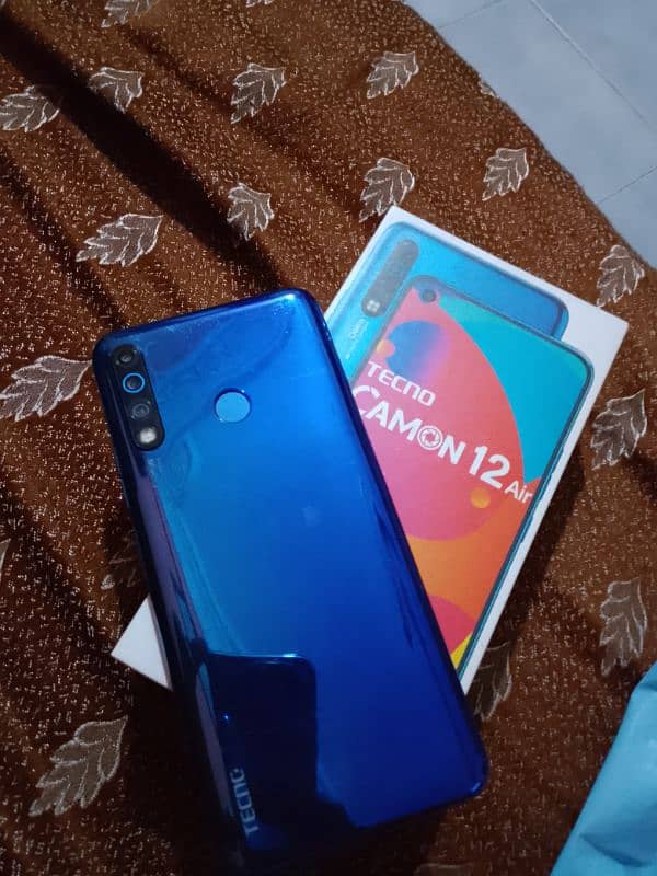 Tecno camon 12air 0