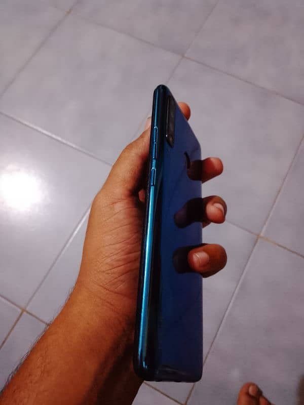 Tecno camon 12air 4