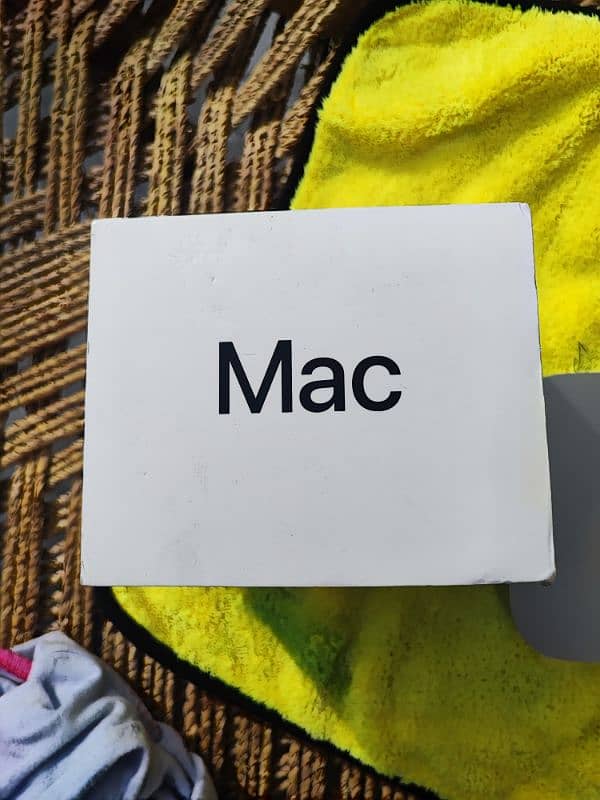 MAC MINI M4 (2024) RAM 16 GB SSD 256 GB (Box Open) 6