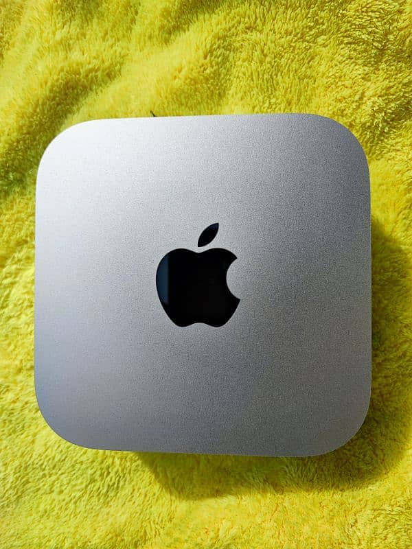 MAC MINI M4 (2024) RAM 16 GB SSD 256 GB (Box Open) 9