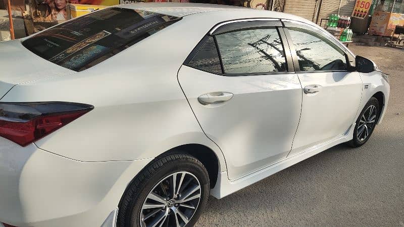 Toyota Corolla Altis 2019 8