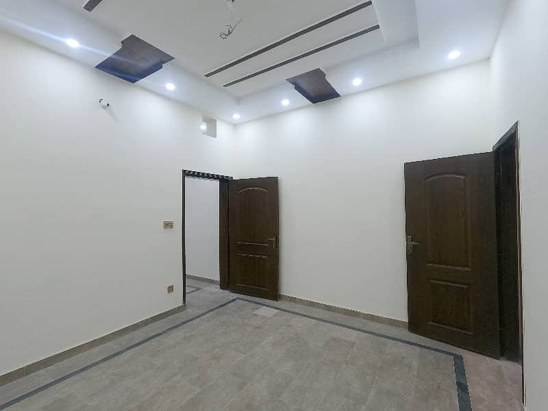 Perfect Prime Location 3 Marla House In Chungi Amar Sadhu For Sale 12