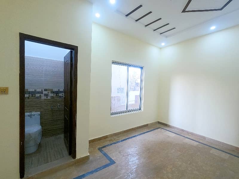 Perfect Prime Location 3 Marla House In Chungi Amar Sadhu For Sale 31